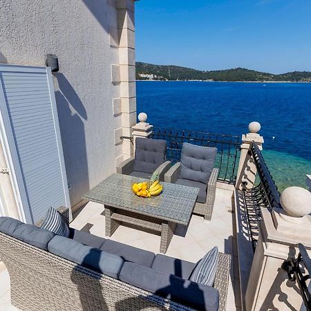 Seafront Apartment Duo Βις Εξωτερικό φωτογραφία