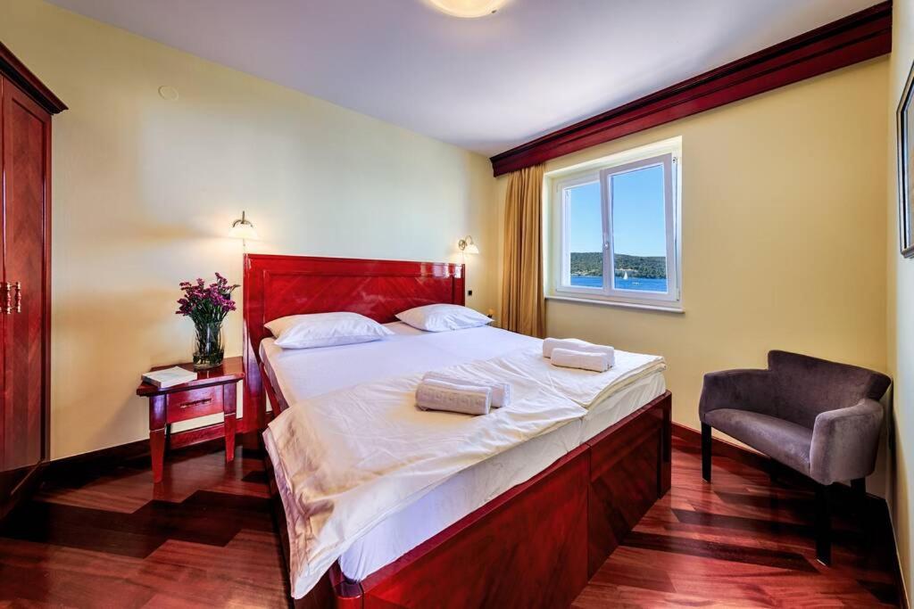 Seafront Apartment Duo Βις Εξωτερικό φωτογραφία