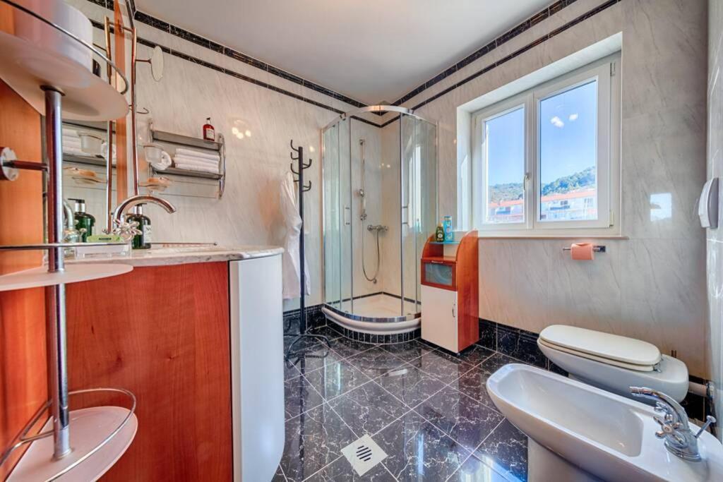 Seafront Apartment Duo Βις Εξωτερικό φωτογραφία